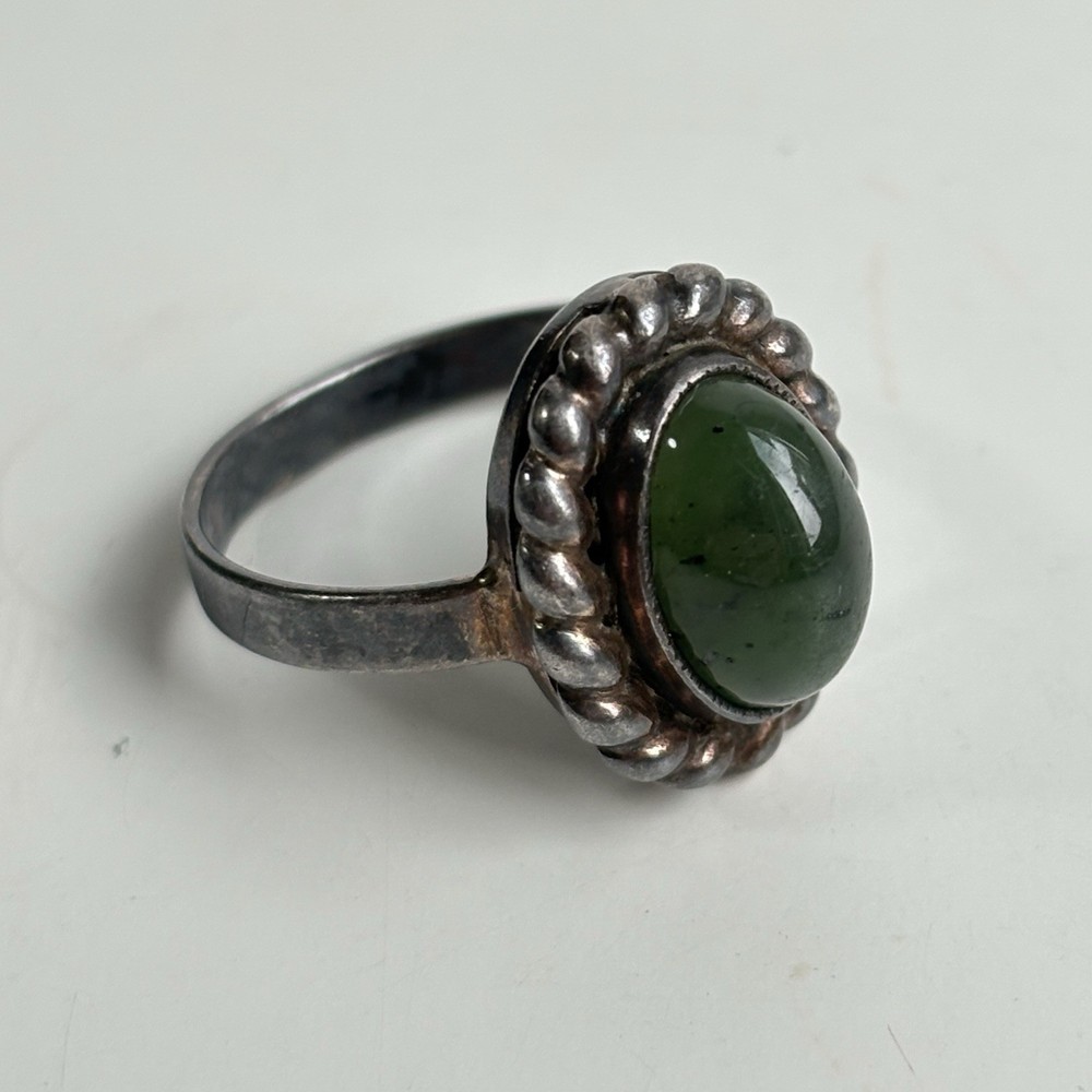 Vintage Ring Natural Nephritis Jade stone Silver 925 star USSR Jewelry size 7