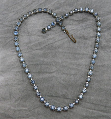 Vintage Rhinestone Necklace Blue Faceted Crystal Bib Choker 15 inch 102h