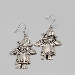 Vintage Angel Cowgirl Pierced Earrings Silver tone Dangle 1.5 in