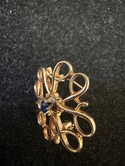 Vintage 10 K Yellow Gold Avon Service Award Pin With Natural Sapphire Stone