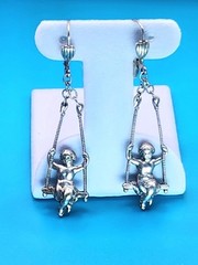 Vintage Estate Cherub Earrings Silvertone Angels On Swing Lever Back Renaissance