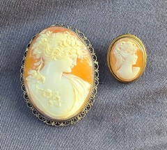 Vintage Cameo Brooch Pair Antique Style Estate Jewelry Filigree Amber Glow Lot
