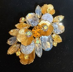 Vintage Juliana Periwinkle Blue AB Rhinestone Brooch Goldtone D&E Book Piece 3″
