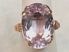 VTG/ATQ ELEGANT 10K SOLID YELLOW GOLD LARGE LILAC AMETHYST RING SZ 6