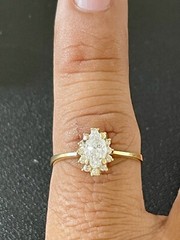 19k Yellow Gold 56pt Marquise Diamond Ring (C72)