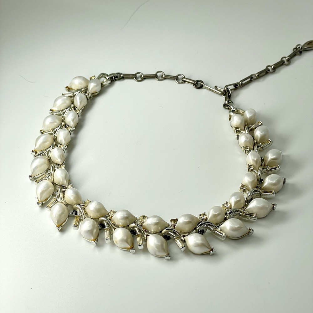 Vintage Lisner Faux Pearl Necklace Signed Rhinestone Floral Silver Tone MCM
