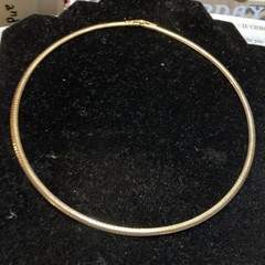 Vintage Gold Tone Omega Chain Choker Necklace 18” Fold Over Clasp