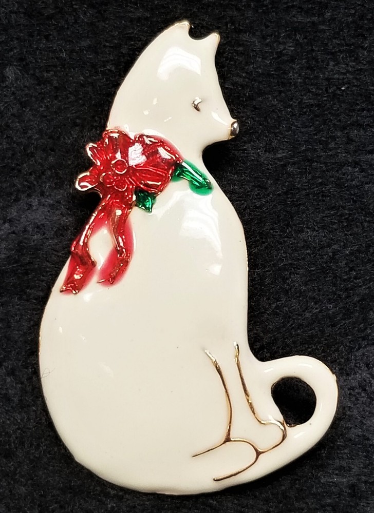 Vintage Signed VERO Cream Enamel Christmas Kitty Cat Brooch Sparkling Ribbon