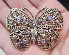 Vintage Antiqued Gold Tone Butterfly Brooch Pin Purple Lavender Lilac Rhinestone