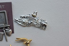 Brooch LOT Signed JJ Spoontiques AJC gold silver tone AH31