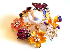 GARDEN FLOWER BROOCH!Enameled Floral Motif.Ladybug,Butterflies Pin.Gold Tone.