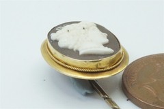 15K GOLD CARVED SHELL GODDESS CAMEO STICKPIN – FINE QUALITY ANTIQUE VICTORIAN