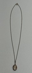 NYCO 1/20-12K Chain Necklace With Cameo Charm