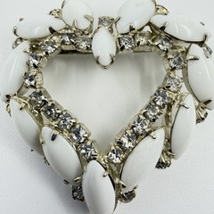 Vintage White Milk Glass Prong Set Heart Brooch Pin Accent Clear Rhinestones 2”