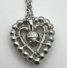 Vtg Avon Dear Triple Heart Silvertone Faux Pearls Pink Clear Rhinestone Necklace