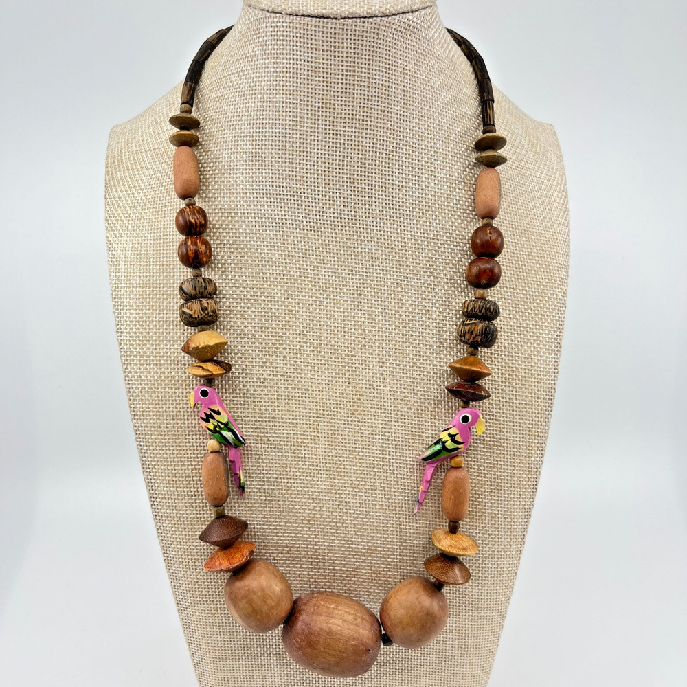 Vintage Boho Tropical Wood Parrot Beaded Statement Necklace Pink Bird Accent
