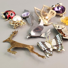 Vintage Animal Brooch Lot of 11 Monet Brooks Birds Deer Bugs Owl