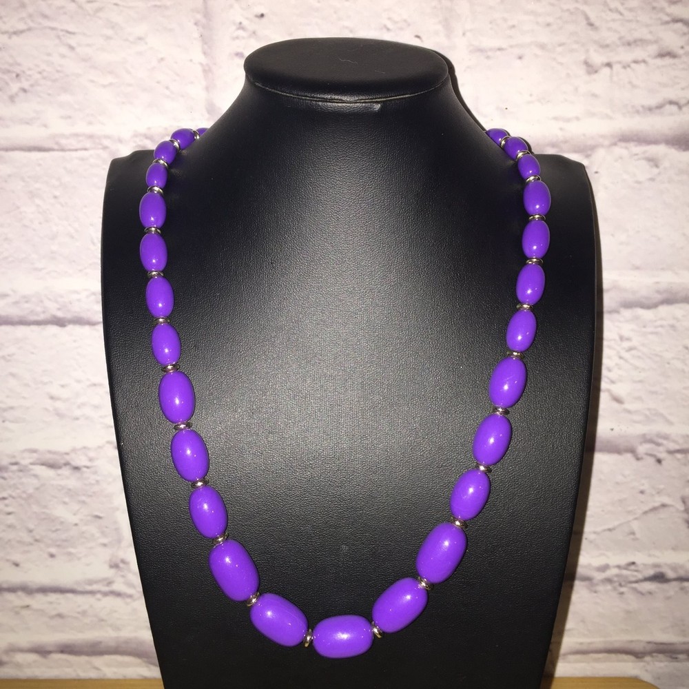 Vintage Beaded Necklace Gold Tone Purple Acrylic Bead Strand Jewelry