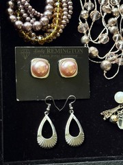 VTG Modern Mix Jewelry Lot Natural Stones Gold Tone Rhinestones All Wearable