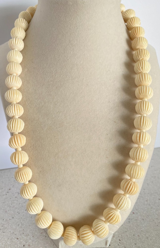 Vintage Carved Beaded Necklace Faux Ivory Celluloid Ribbed Beads Barrel Closure