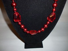 Vintage Glass Metal Plastic Chunky Crimson Red Bead Fashion Necklace – FN0059