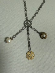 Vintage Rebecca ThreeProng Necklace with Tarnish Used Not Specified