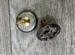 Vintage Le Chic Button Screw Back Earrings Ornate Floral Design Antiqued Silver