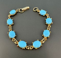 Vintage Bracelet Blue Milk Glass Gold Tone Oval Links MCM 6.75″ Faux Turquoise