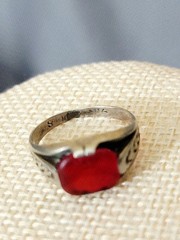 Vintage Red Square Glass Ring Dome Thin Silver Metal Band 7.5 Etched