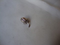 VINTAGE 1970-80s 3D POMEGRANATE LAVENDER TOPAZ STERLING SILVER STAMPED 925 PIN