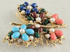 Vintage ART Brand Elegant Jeweled Butterfly Brooch Pin Gold Tone Jewelry 🦋