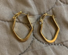 Gold Toned Hoop Like 1.25” Pierced Earrings 1990’s