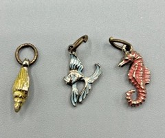 Goldtone Painted Seashore Charms Vintage Lot of 3: Conch, Angelfish, Seahorse