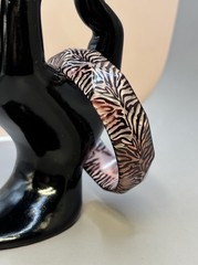 Vintage 80s Chunky Lucite Bangle Bracelet Glitter Asymmetrical Animal Print 8.5