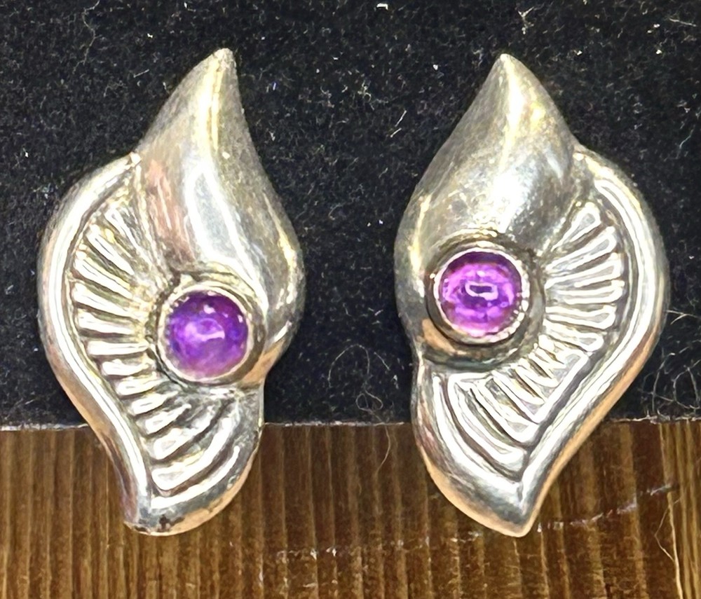 Vntg Modernist Sterling Silver And Amethyst Screw Back Earrings Mexico 6 Grams