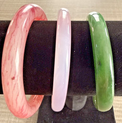 (Lot o f 3) VINTAGE PEKING GLASS Bangle Bracelets FAUX Various COLORS 2 1/2”