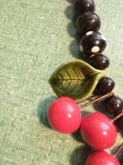 Vtg Flying Colors Rockabilly Pin-Up Red Cherries Black Dot Ceramic Bead Necklace