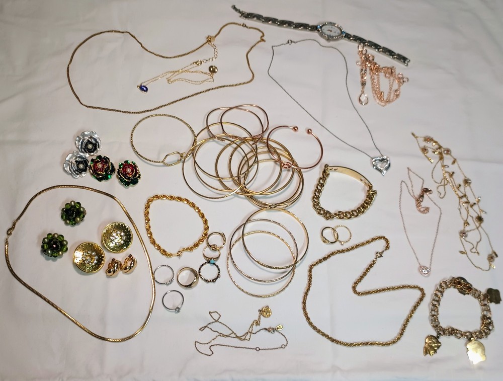 Gold Estate Jewelry 999 Large Lot Valuable Rare As Is 50 Plus Guarenteed READ