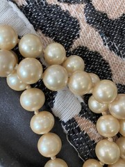 LES BERNARD Vintage Triple 3 Strand Knotted Golden Faux Pearl Necklace 16”