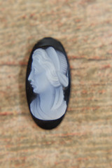 Vintage Black Onyx loose Cameo profile portrait of woman