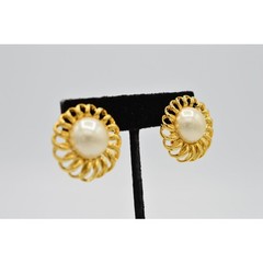Marvella Vintage Clip On Earrings Chunky Faux Pearl Gold Signed 1980s 80s NOS W5