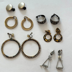Mixed Lot Of 6 Pairs Vintage Clip-on Earrings Various Styles & Materials B836