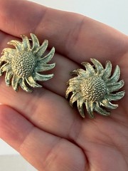 Vintage Textured Sunflower Daisy Clip Earrings Gold Tone Stamped BSK Omega Backs