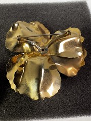 Vintage Coro Jewelry Brooch And Pair Of Clip On Earrings See Description