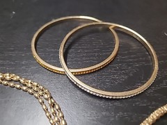Lot of 4 Vintage Monet Bracelets Pre (C) Gold Silver Tone Bangle