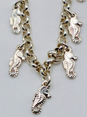Vintage Italian Fine Sterling Silver Darling Seahorse Charm Chain Bracelet