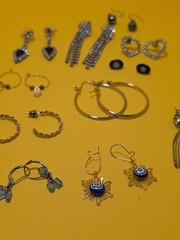 22 Pairs MCM Retro Vintage Fun Pierced Earrings Rhinestones Faux Pearls Beaded