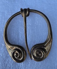 Signed Celtic Knot Cloak Pin Penannular Brooch Bronze/Brass Alloy CelticViking