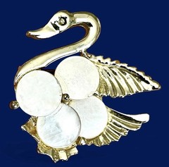 Vintage 1970s Swan Mother of Pearl Discs Brooch Pin Gold Tone Romantic Nautical