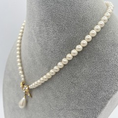 Vintage Faux Pearl Teardrop With Gold Tone Bow & Crystal Rhinestone Bib Necklace